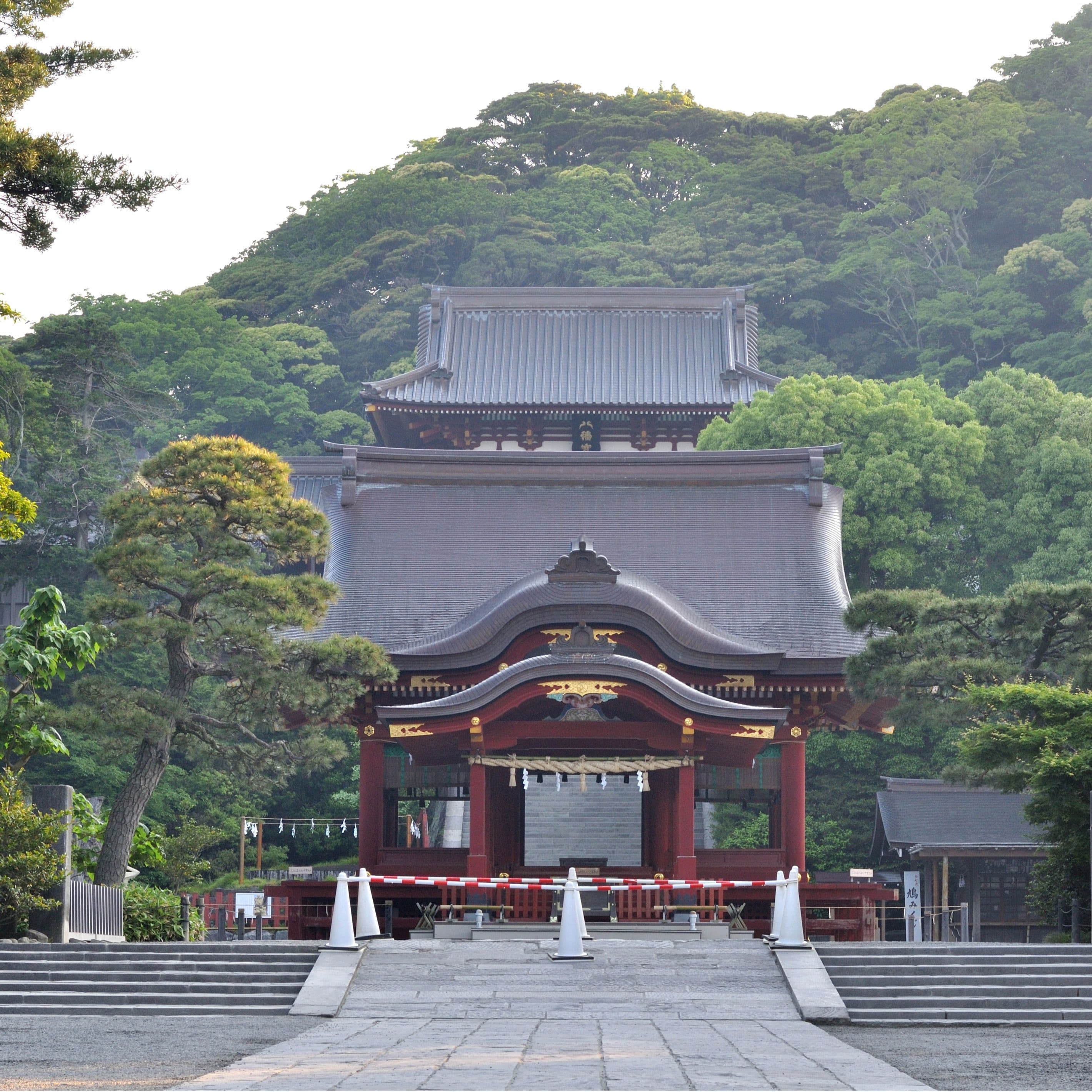 鶴岡八幡宮